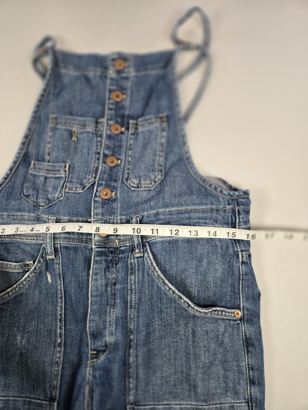 Anthropologie Pilcro The Painters Denim Distressed Boho Overalls Size 27 - Picture 10 of 12
